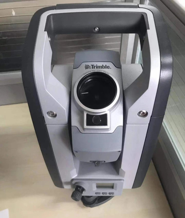 天宝高端全站仪 Trimb